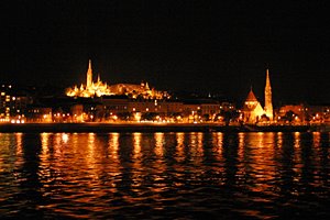 川面に浮かんで