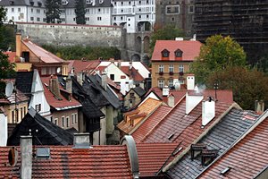 レンガ屋根の街