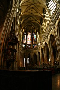 聖堂の高い天井