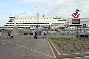 大型フェリー停泊