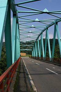 ブルーアーチ橋