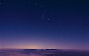 雲海の上のオリオン