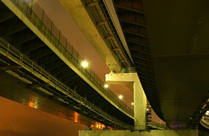 ハイウェイブリッジ