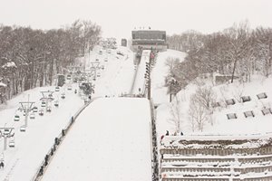 世界へジャンプ