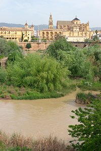 川と橋とコルドバ