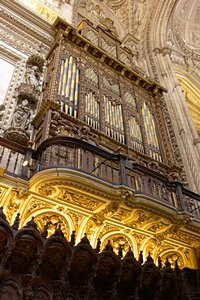 黄金のパイプオルガン