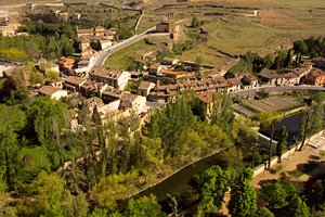 窓辺の小さな村