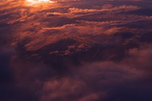 ざわめきの雲たち