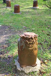 お座りシーサー